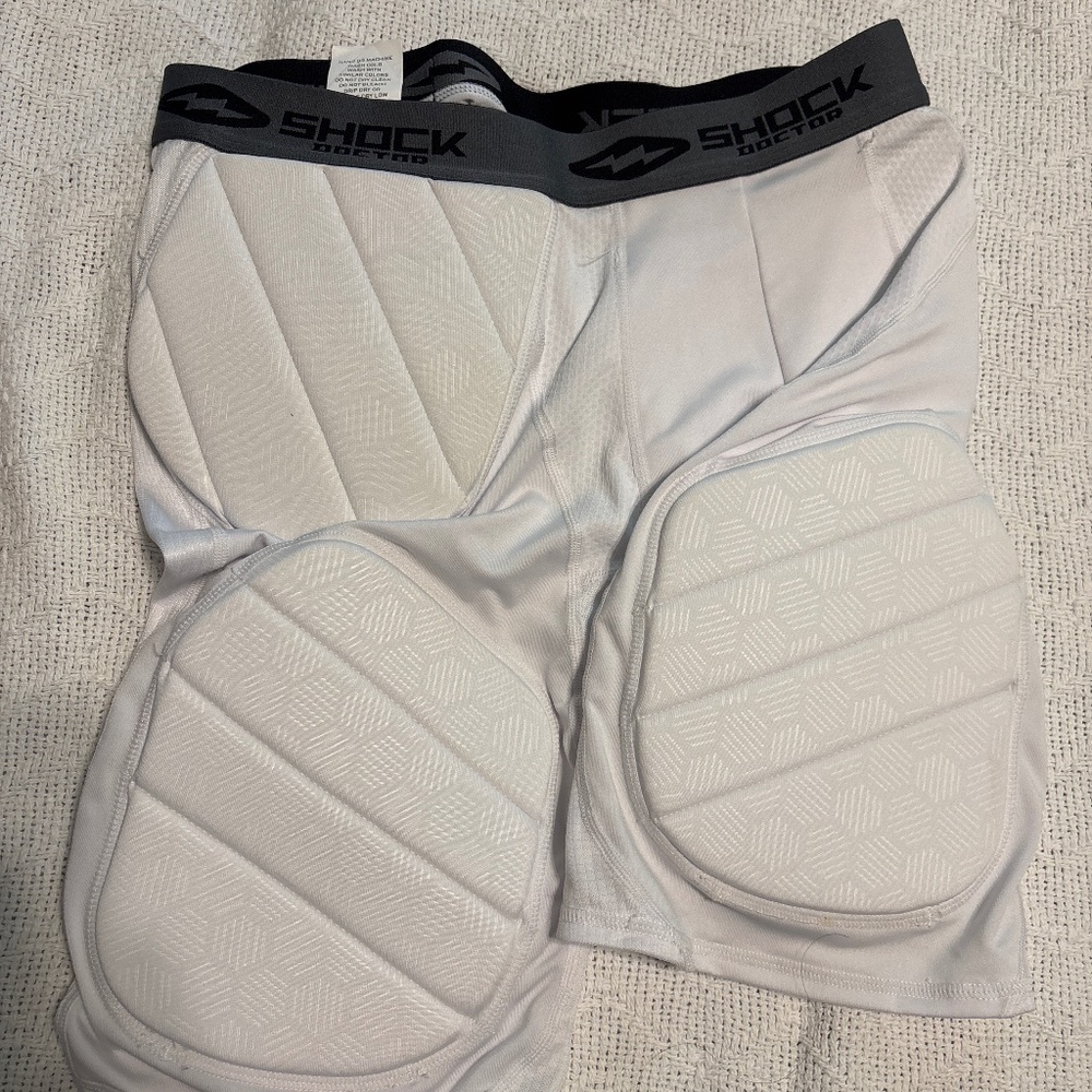 Men M padded Shock Doctor sports tight ahorts
